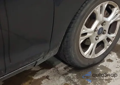 2014 Ford Fiesta из США, поврежденный, VIN 3FADP48J7EM120902